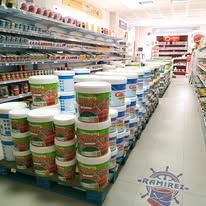 Creamos al instante tu color, elige entre más de 10.000 colores disponibles y ¡combínalos con nuestros espectaculares papeles decorativos!